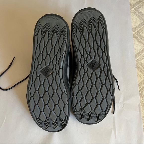 Sperry striper storm boots size 9.5 black - Picture 3 of 7